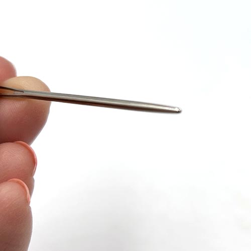 Universal Needles 90/14 – Fiddlehead Artisan Supply